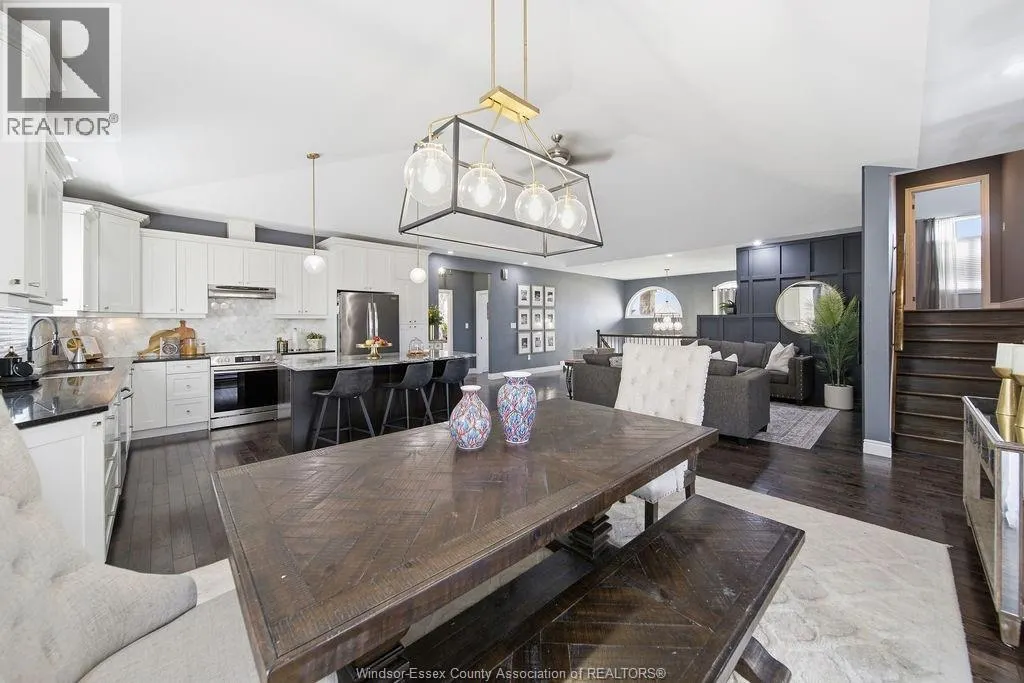 1302 DEER RUN TRAIL