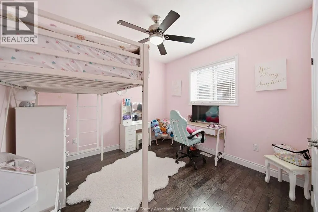 1302 DEER RUN TRAIL