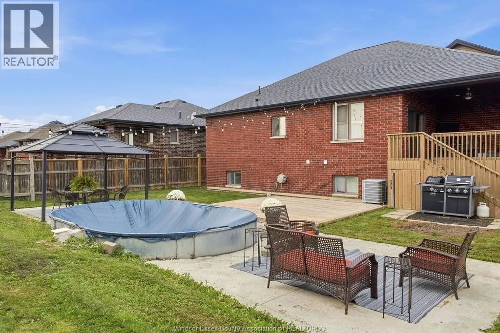 1302 DEER RUN TRAIL