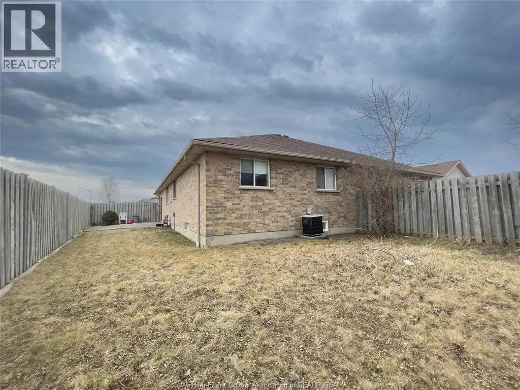 1198 Highnoon DRIVE Unit# Lower Unit