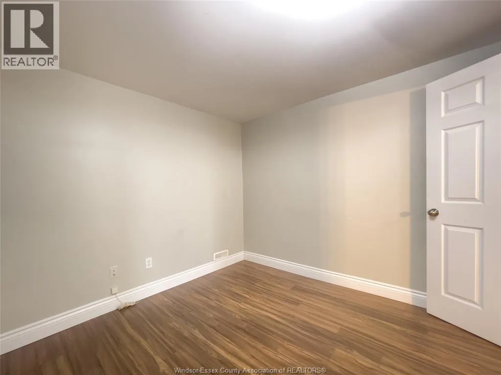 1198 Highnoon DRIVE Unit# Lower Unit