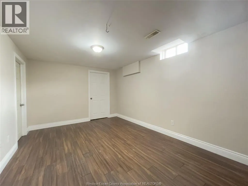 1198 Highnoon DRIVE Unit# Lower Unit