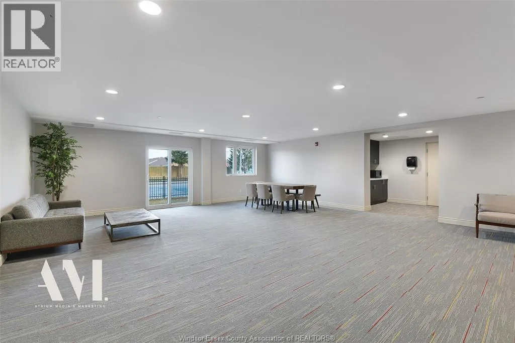 1675 BANWELL Unit# 106