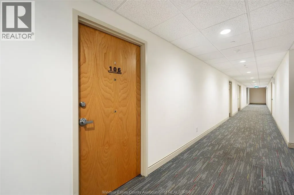 1675 BANWELL Unit# 106