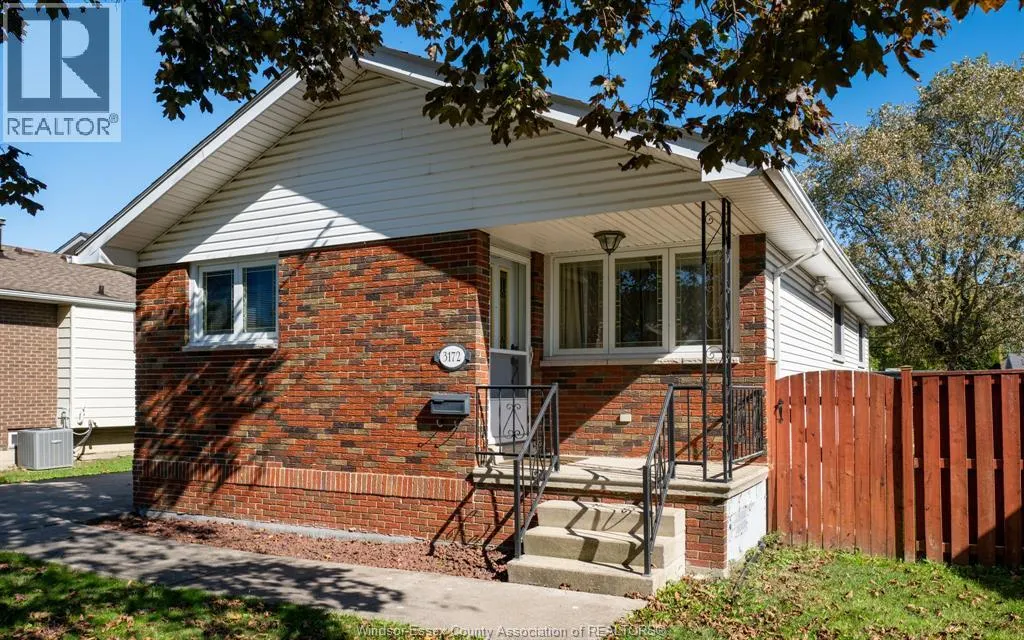 3172 Clemenceau BOULEVARD