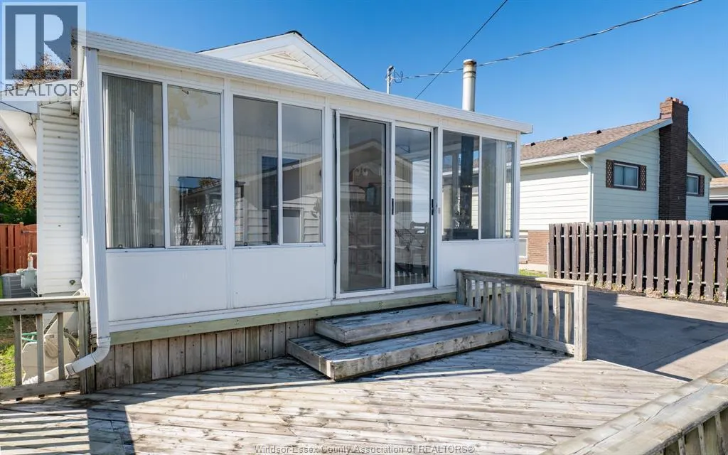 3172 Clemenceau BOULEVARD