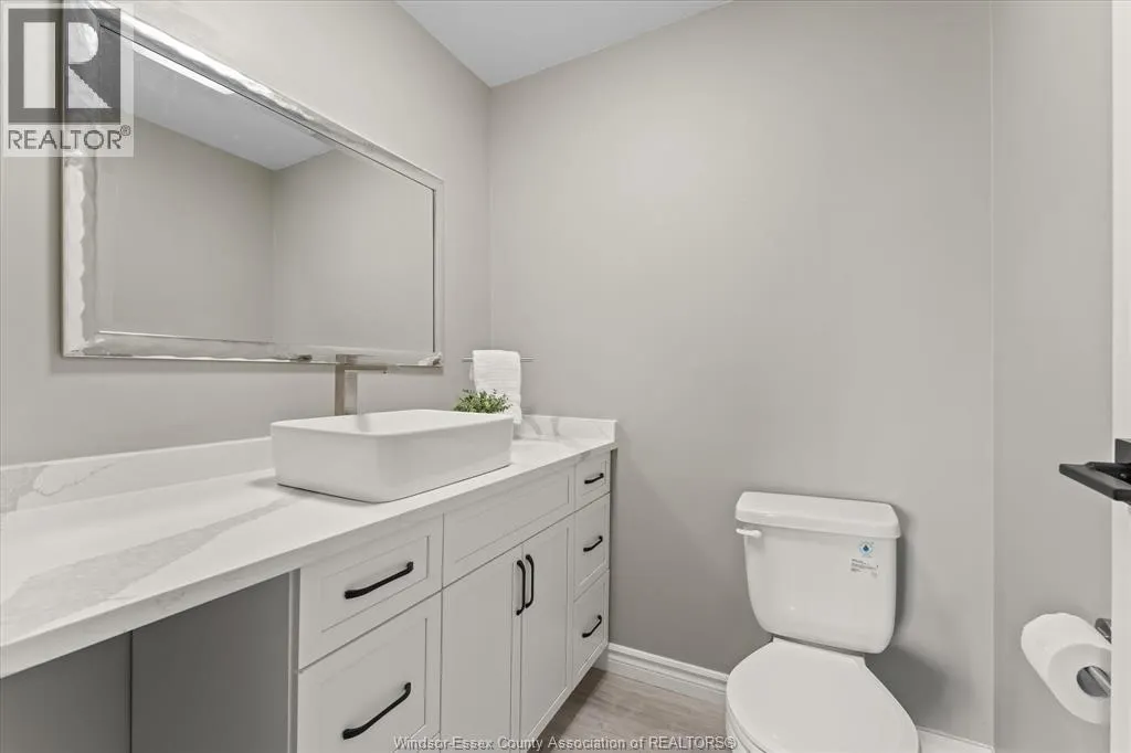 44 ROBSON Unit# 303