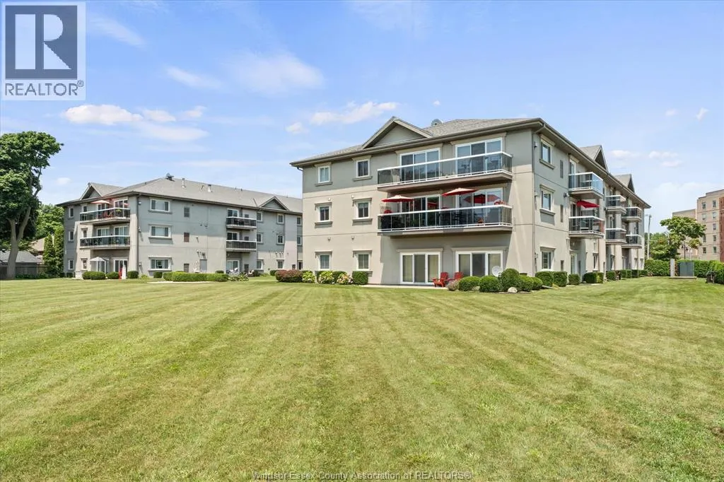 44 ROBSON Unit# 303