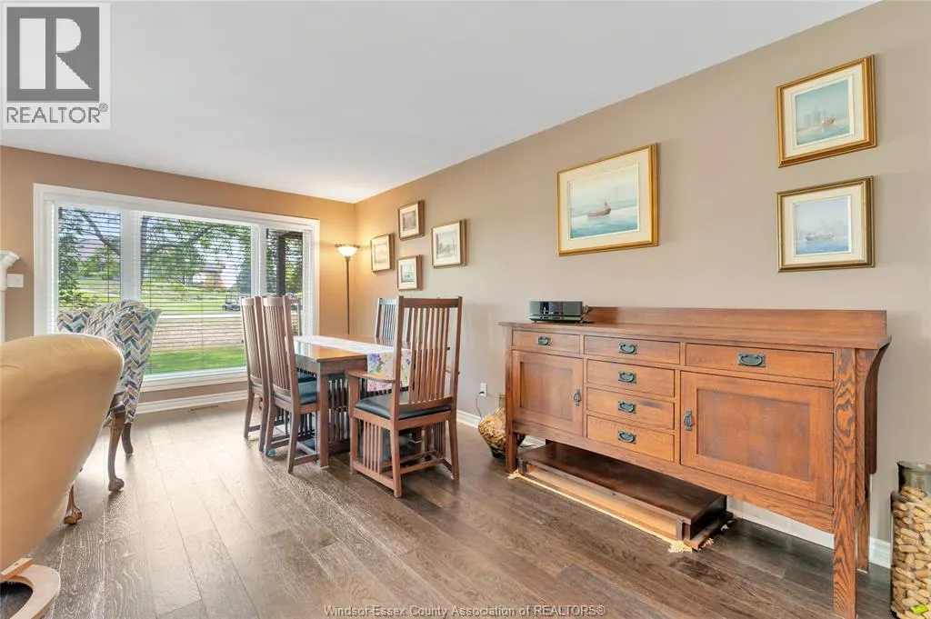 65 FAIRWAY CRESCENT Unit# 4
