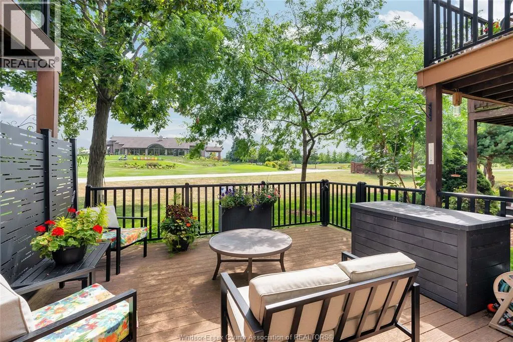 65 FAIRWAY CRESCENT Unit# 4
