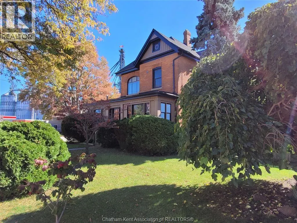 61 LONDON ROAD