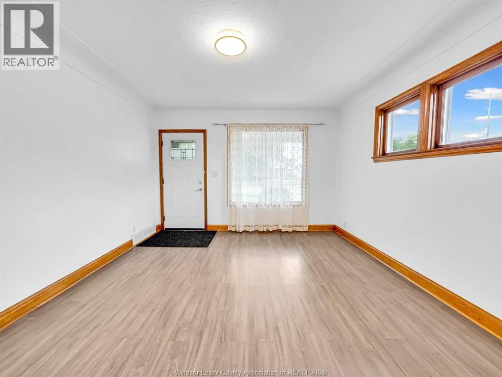 3999 GRAND MARAIS ROAD East