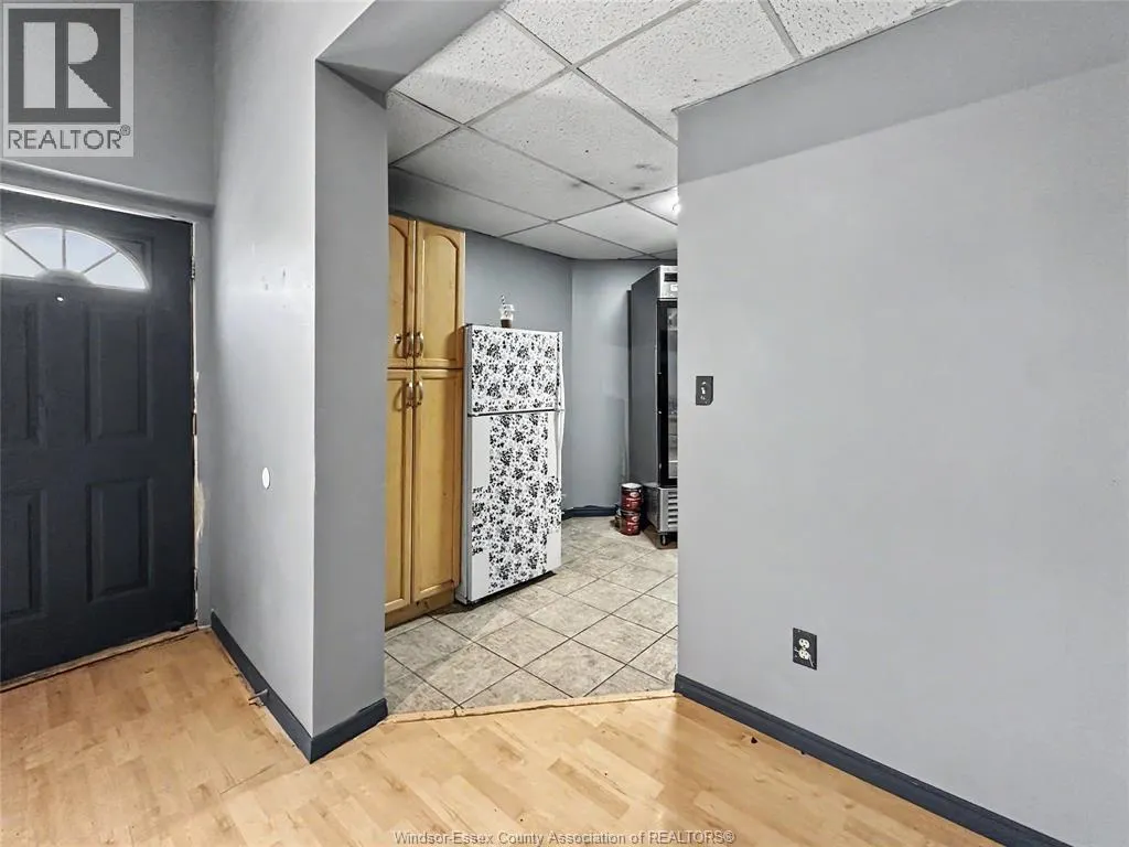 800-808 SHEPHERD STREET East