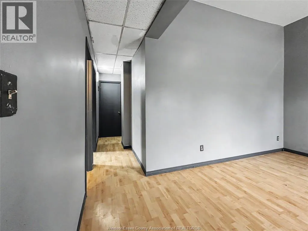 800-808 SHEPHERD STREET East