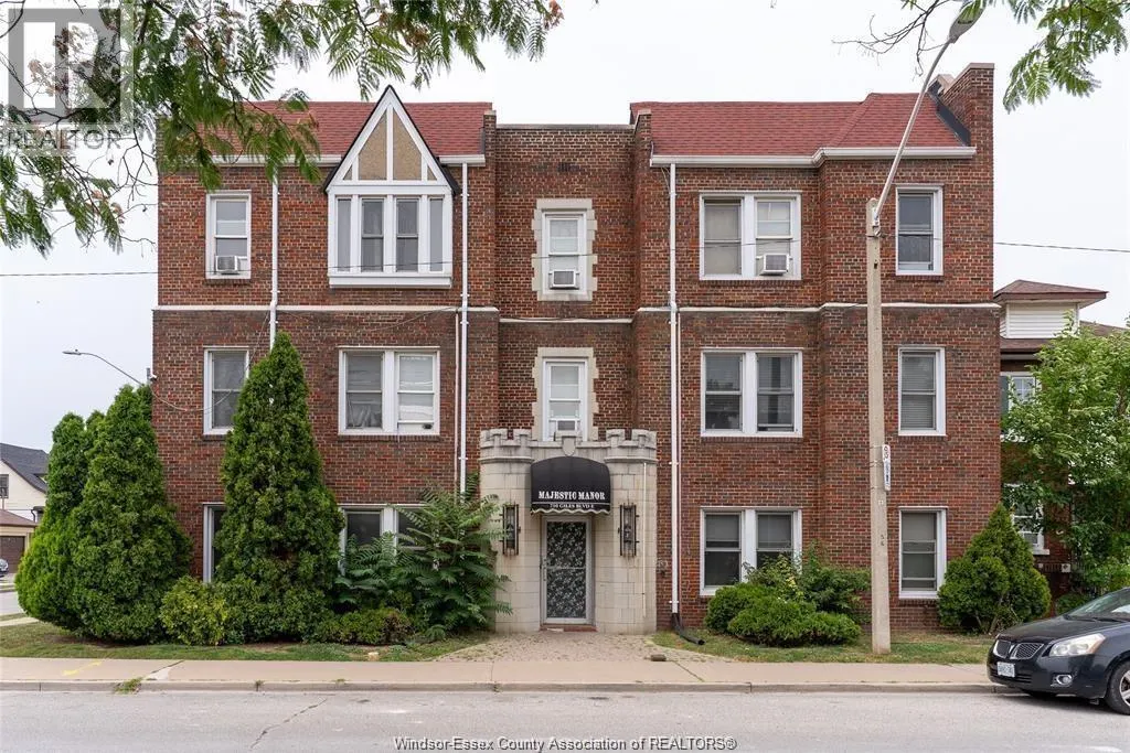 710 Giles BOULEVARD East Unit# 105