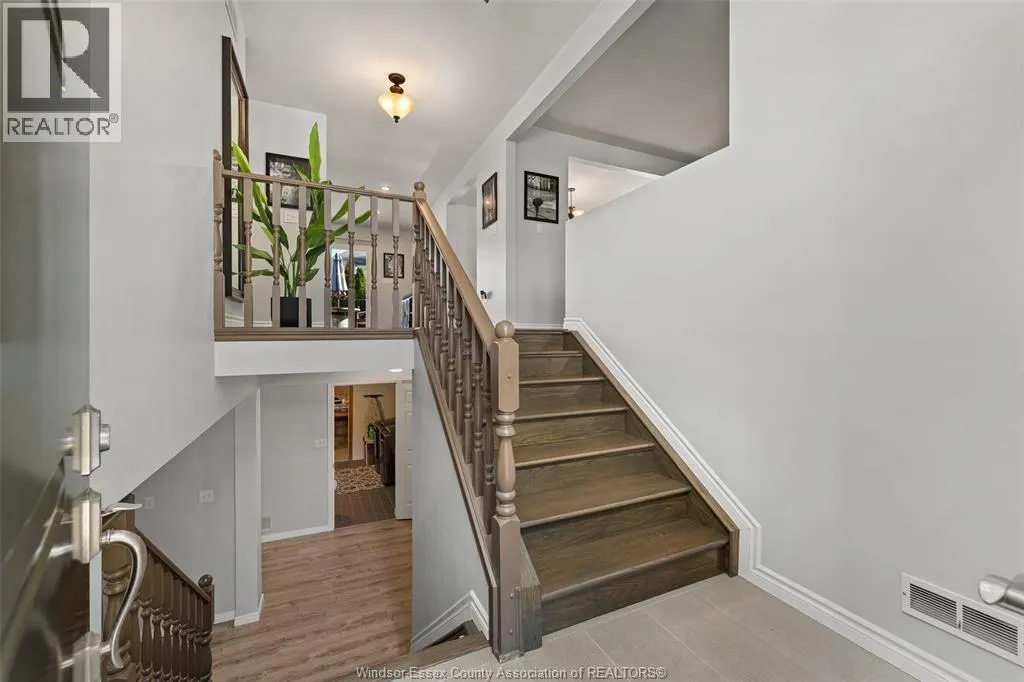 6410 JAMIE COURT