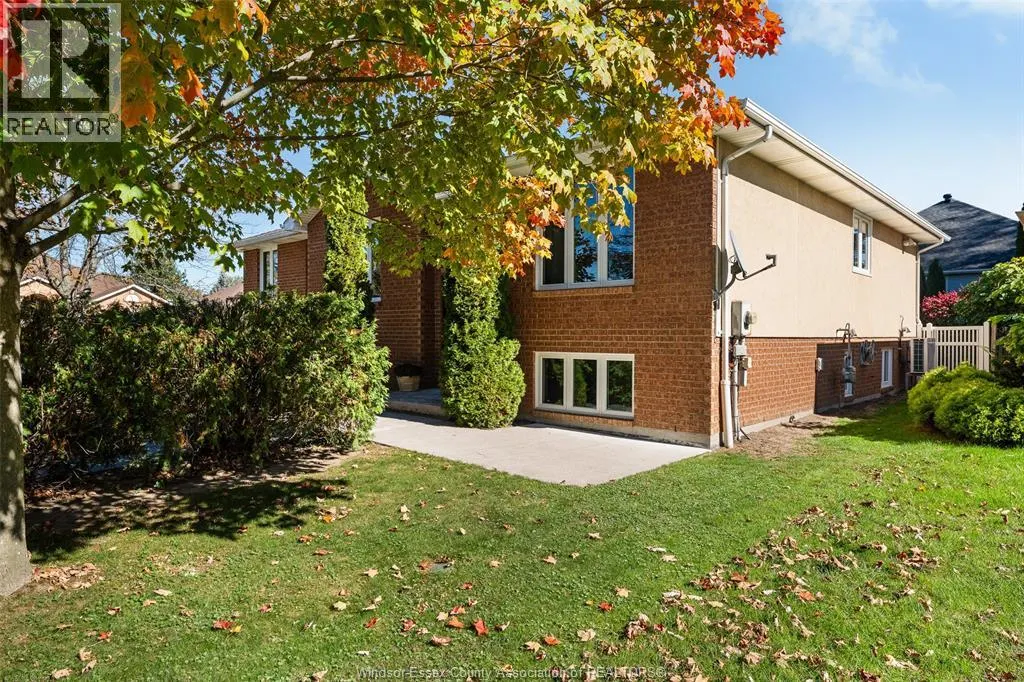 6410 JAMIE COURT