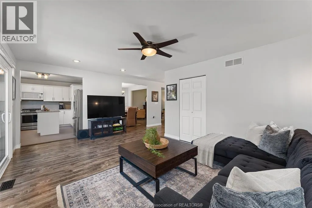 6410 JAMIE COURT