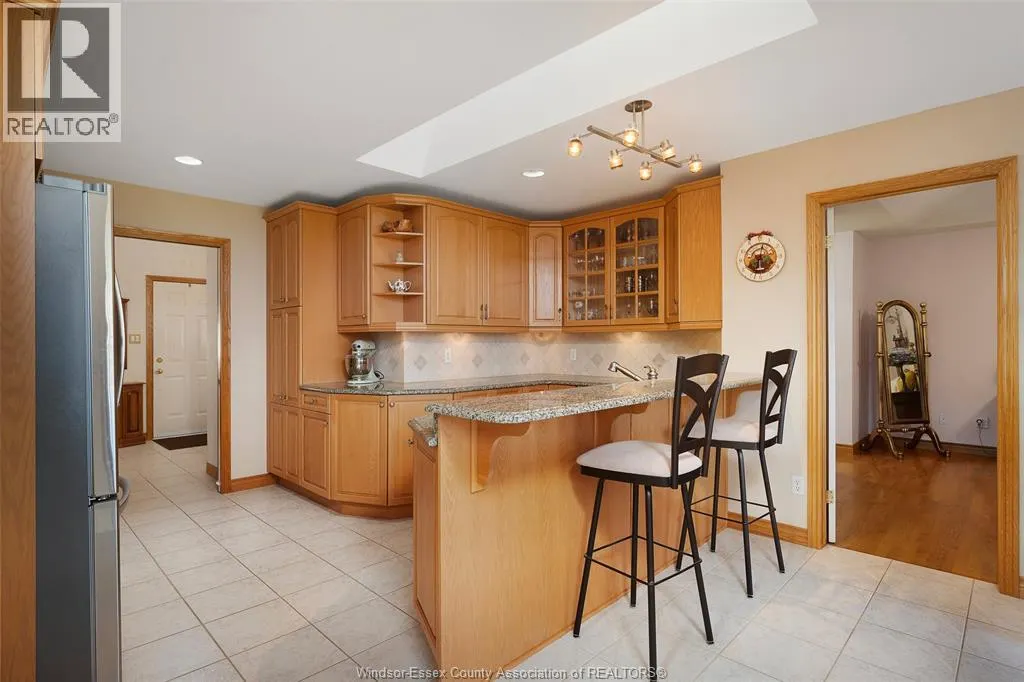 1353 IMPERIAL CRESCENT