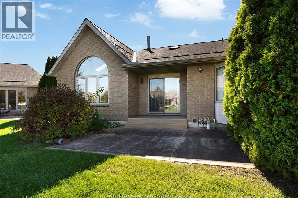 1353 IMPERIAL CRESCENT