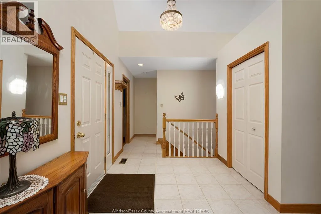 1353 IMPERIAL CRESCENT