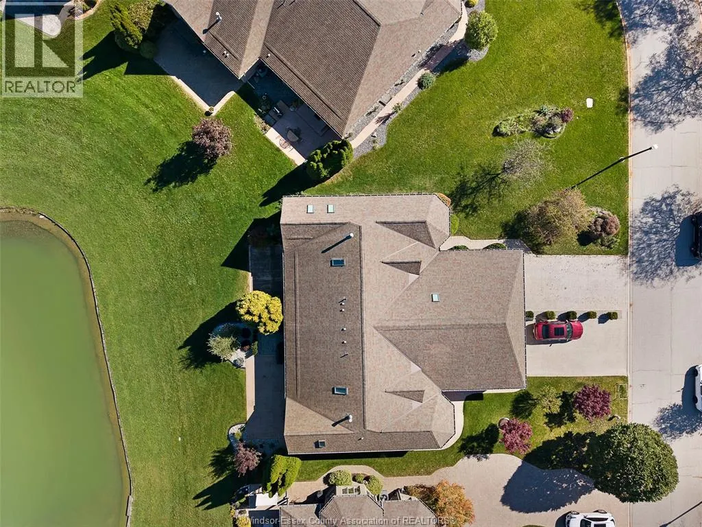 1353 IMPERIAL CRESCENT