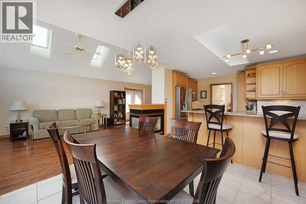 1353 IMPERIAL CRESCENT