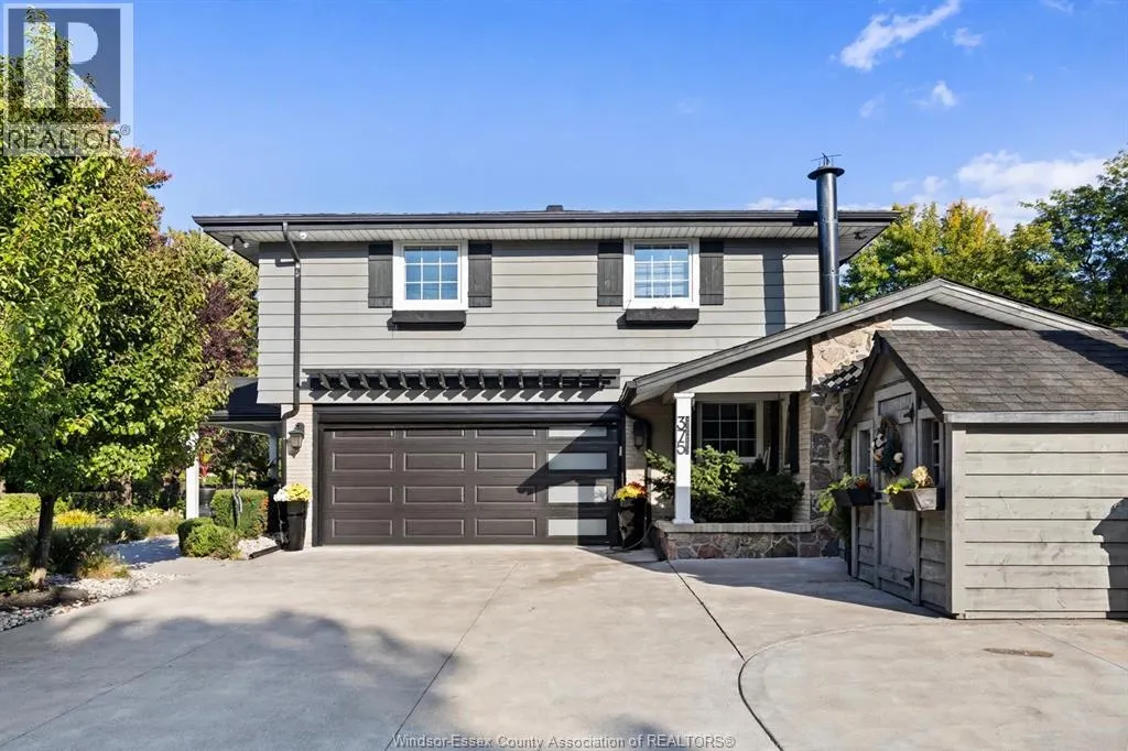 375 RUSSELL WOODS DRIVE
