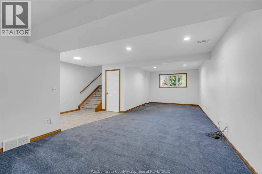 575 CARNEGIE