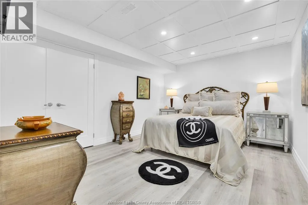 494 MARTINIQUE AVENUE