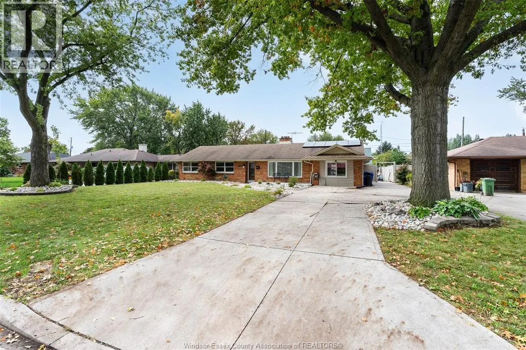 2767 BUCKINGHAM