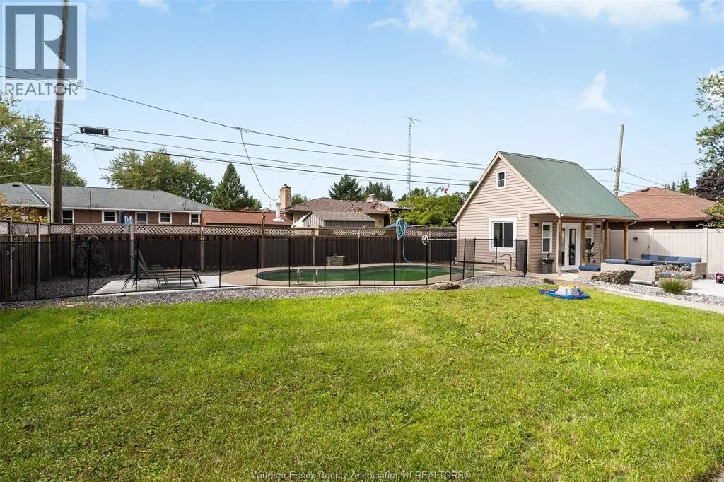 2767 BUCKINGHAM
