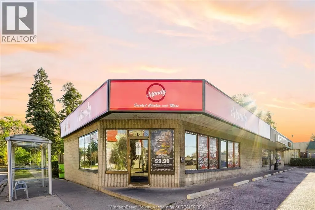 1705 WYANDOTTE STREET West Unit# 1