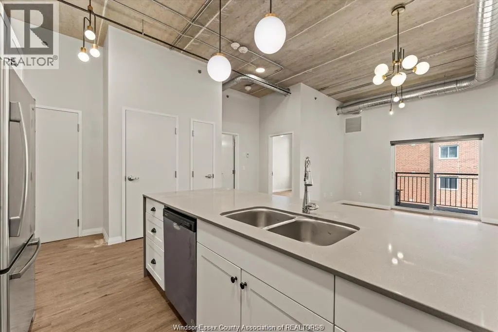 3160 MEADOWBROOK LANE Unit# 210