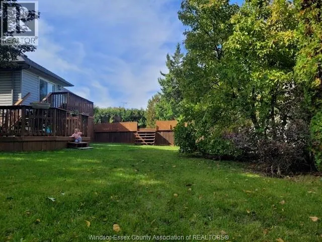 1610 Chornoby CRESCENT