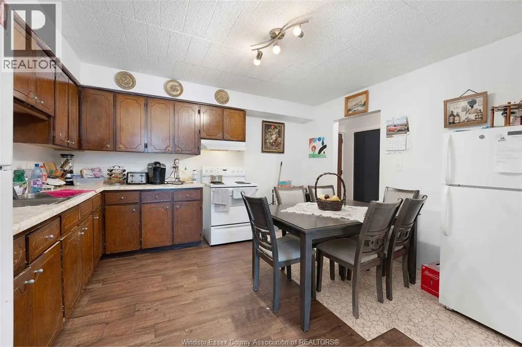 995 ELSMERE