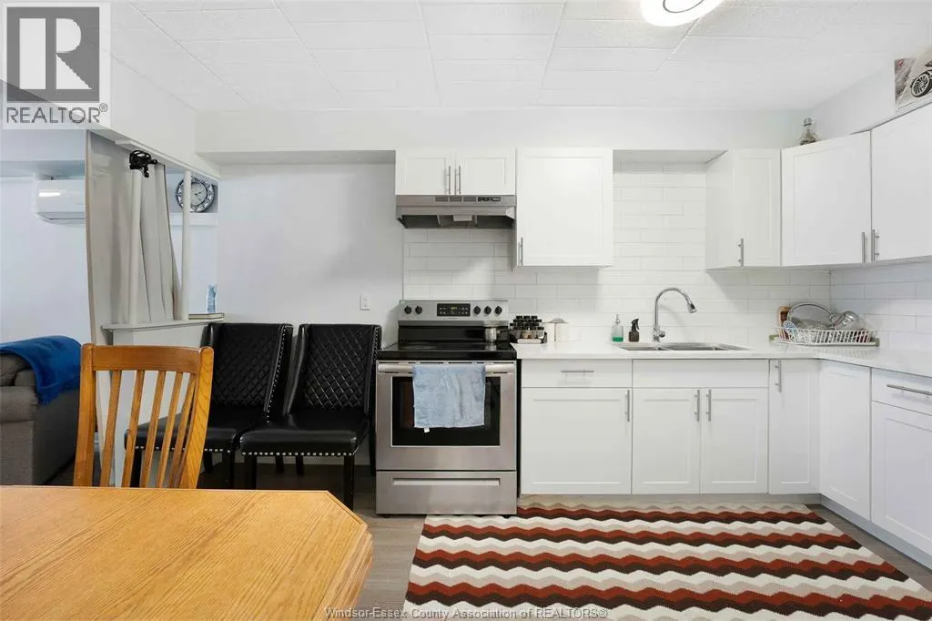 995 ELSMERE