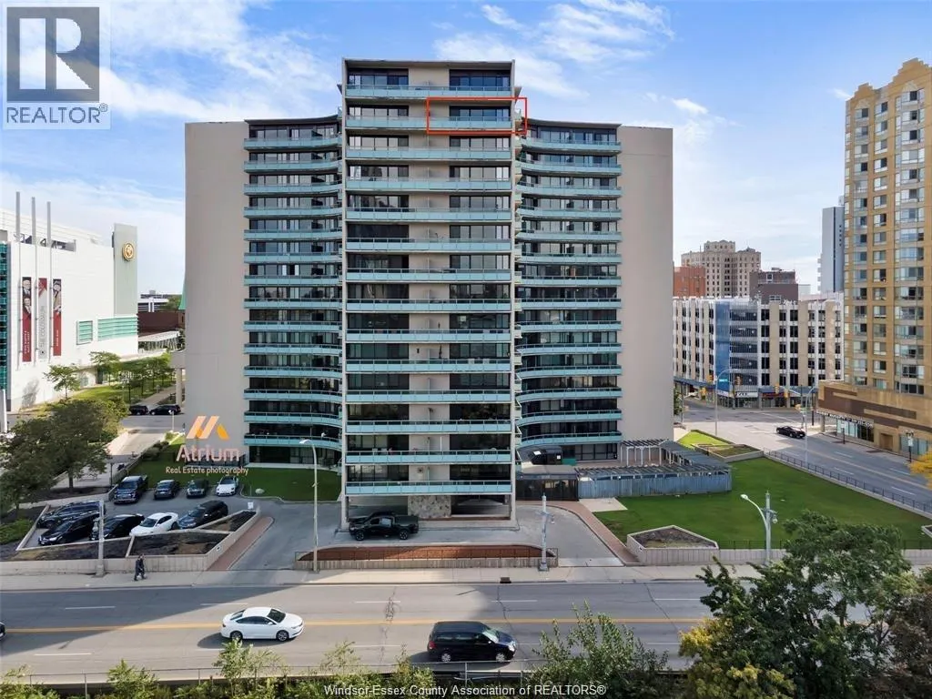 111 RIVERSIDE DRIVE East Unit# 1403