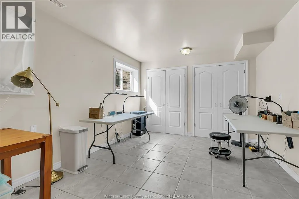 2955 RUTH ROAD