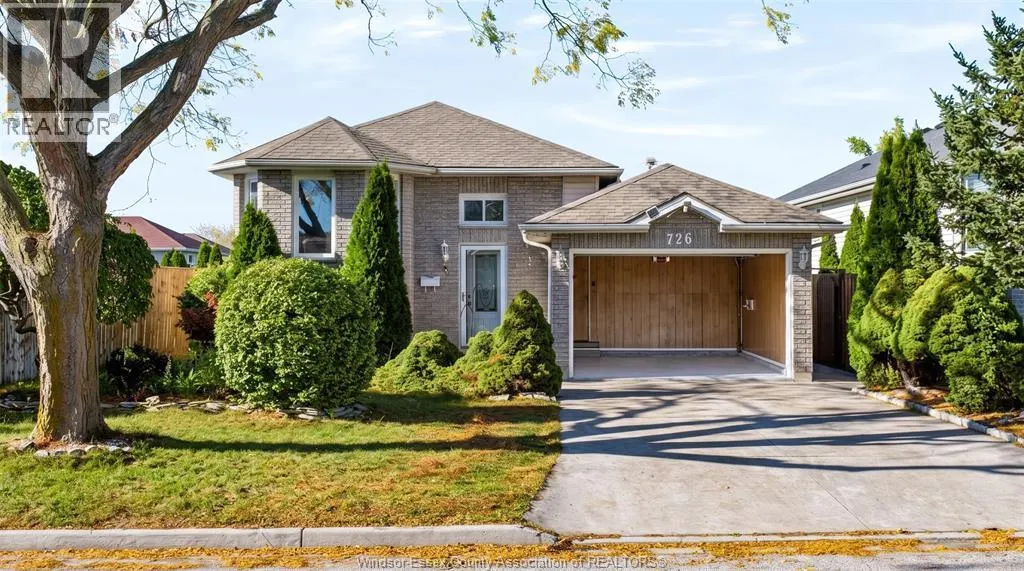 726 SANDISON