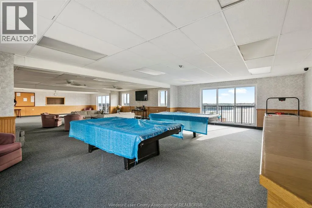 8591 Riverside DRIVE East Unit# 802