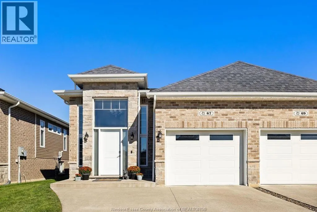 67 HAZEL CRESCENT