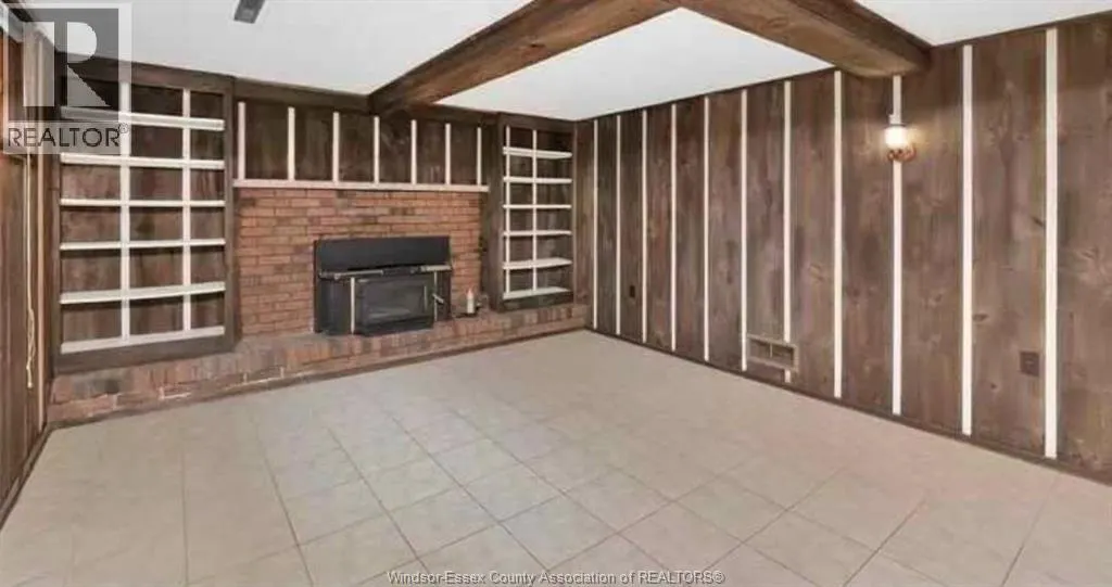 2938 RUSHTON DRIVE