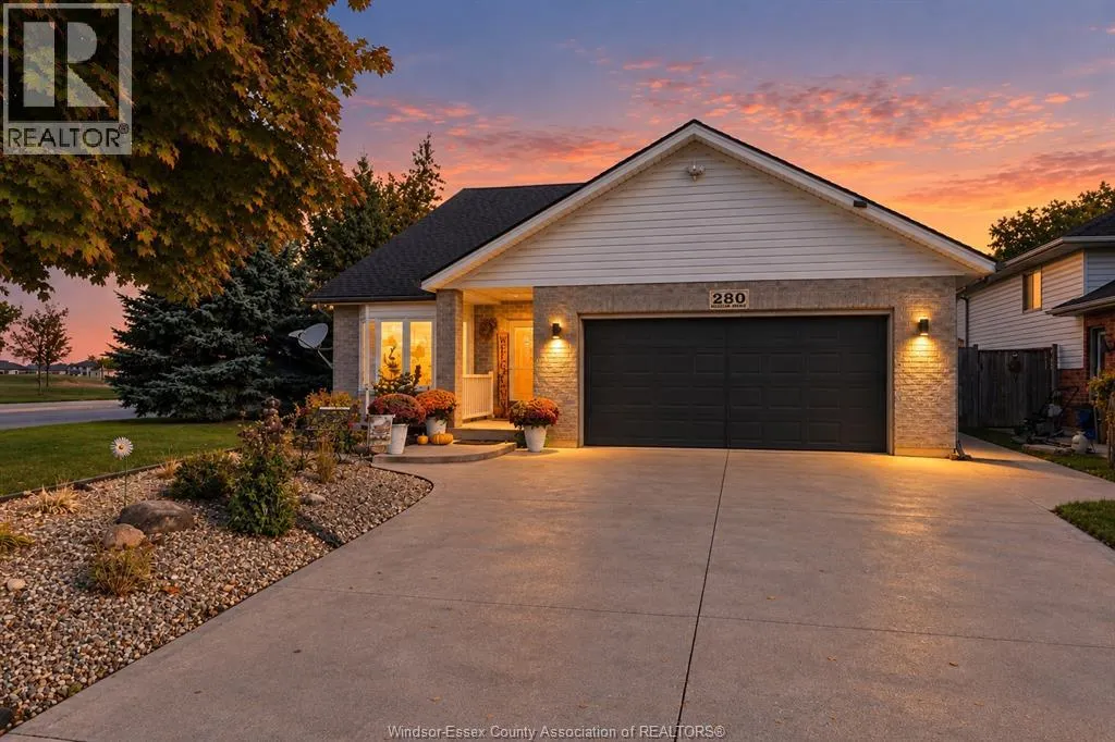 280 McLellan