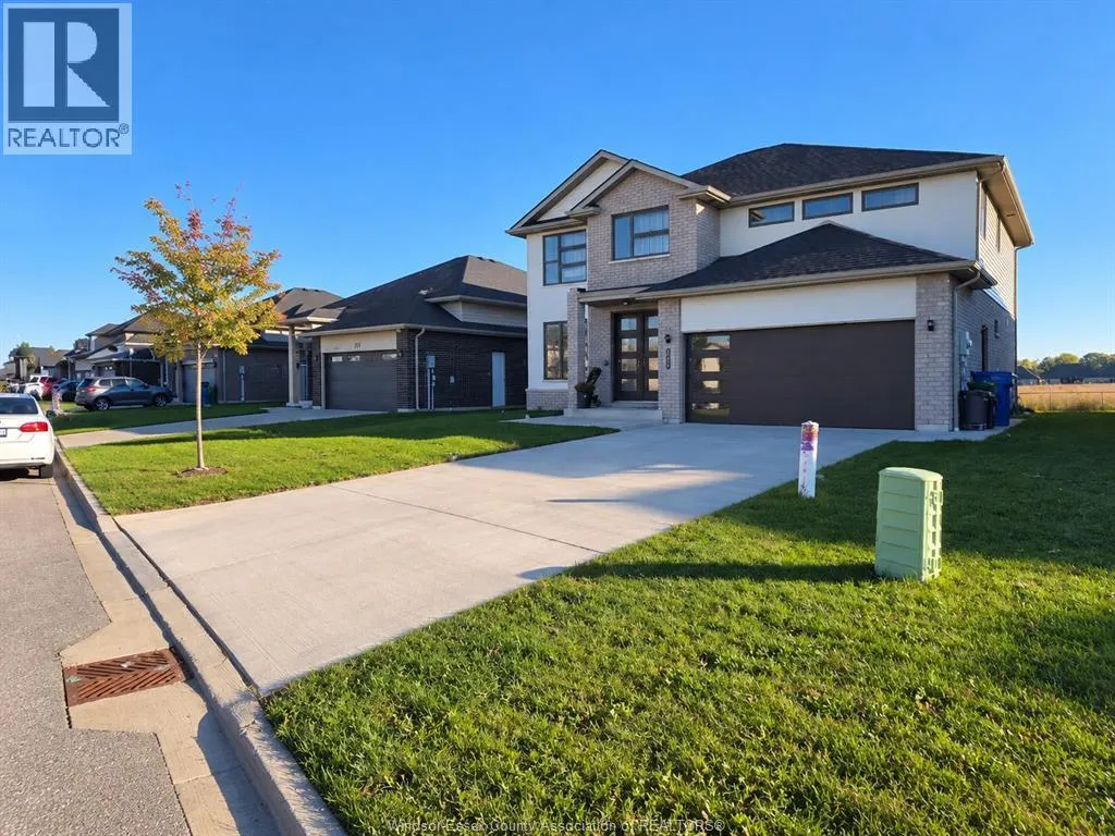 109 KINGSBRIDGE DRIVE