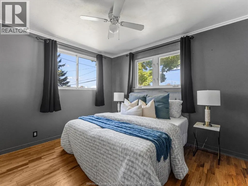 1355 Sprucewood
