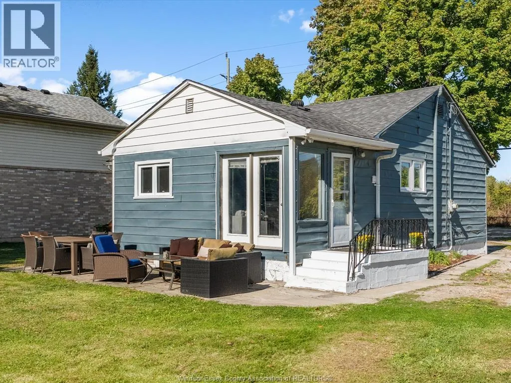 1355 Sprucewood