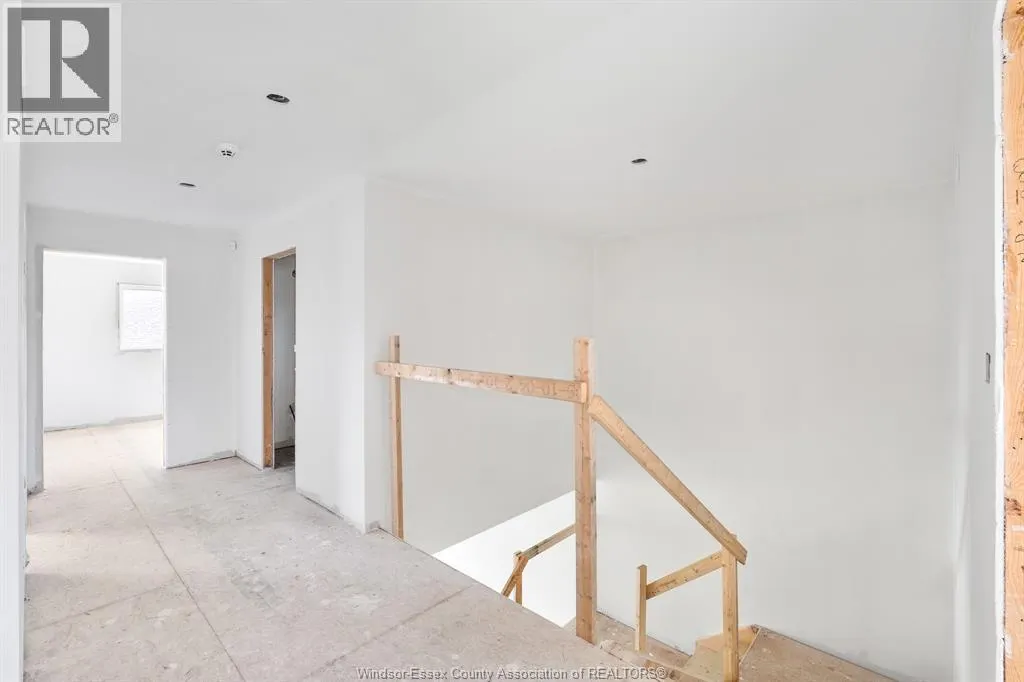 605 Hacket ROAD