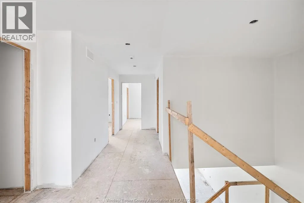 605 Hacket ROAD
