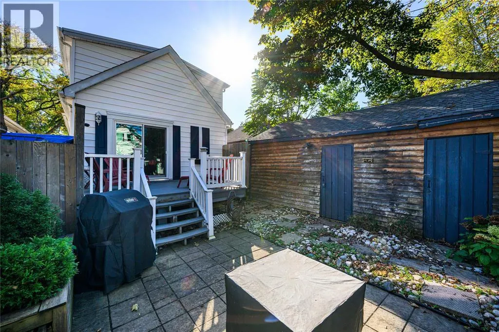272 BRIGHT STREET